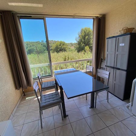 Appart 4 Pers Dans Residence Avec Piscine A 10 Min De La Plage Sanary-sur-Mer Buitenkant foto